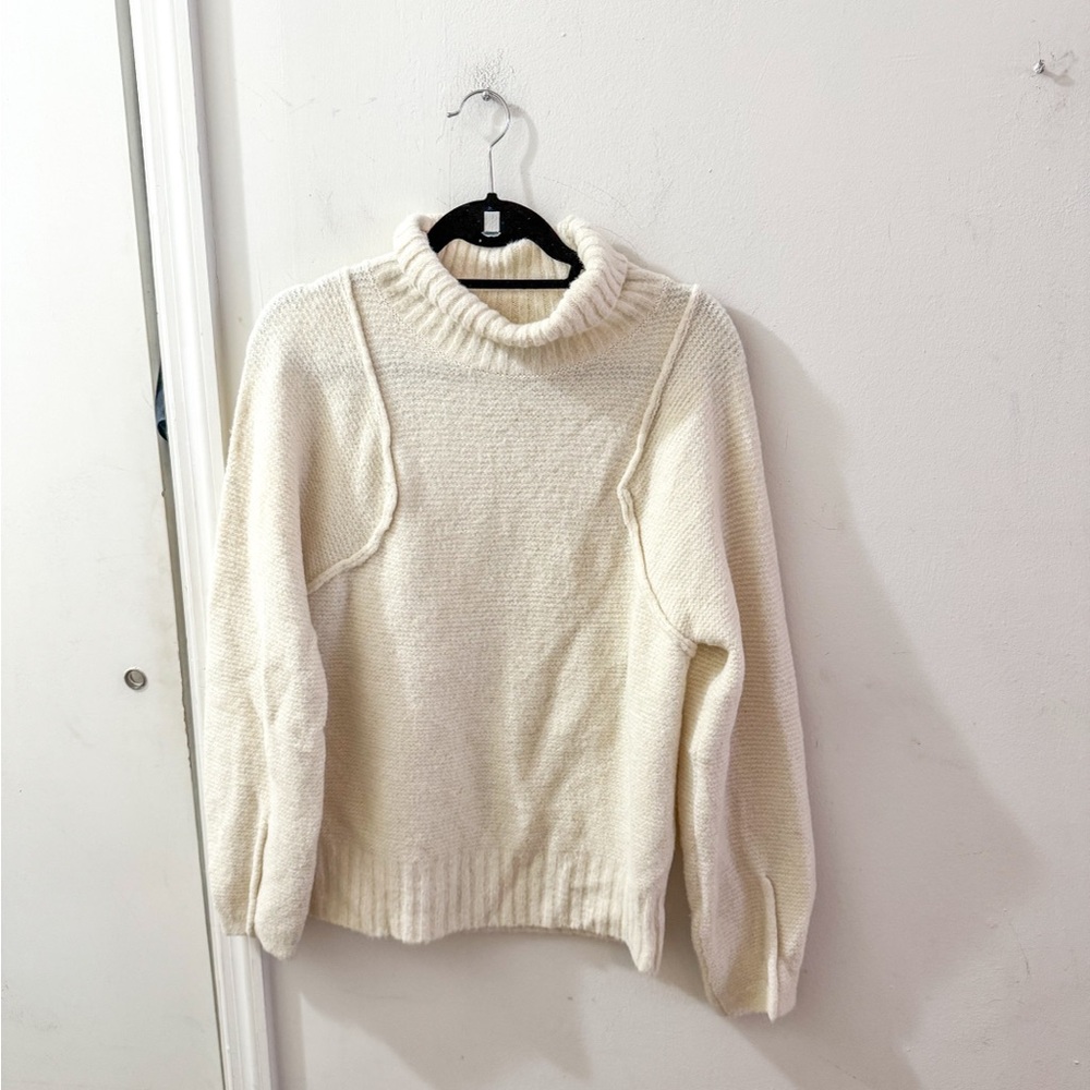Universal Thread Oversized Turtleneck Sweater, Iv… - image 1